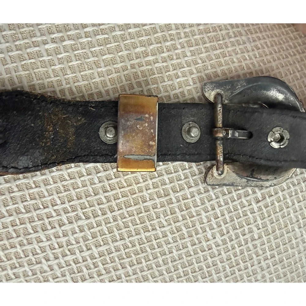 VTG Beaded Leather Belt Size 30 Southwestern Aztec Silver Buckle Country Western